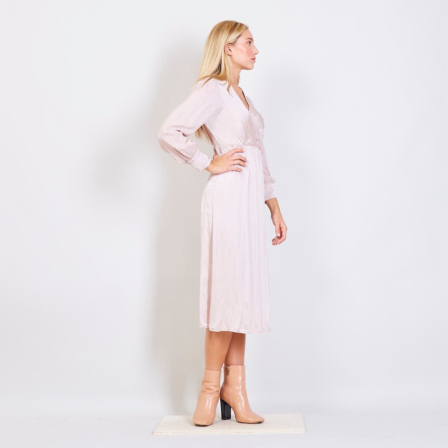 VESTIDO LARGO SATEN